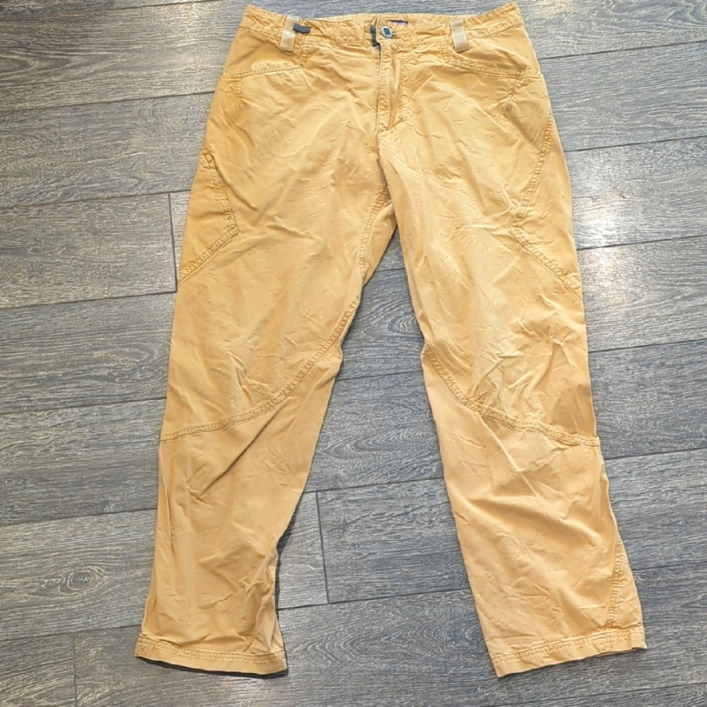Patagonia Worn Wear Capris 33x29 Hiking Outdoor Mustard Pants